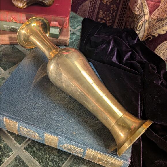 Vintage 11.5"H Solid Brass Tulip Shape Decorative Patina Vase, Handmade in India - Picture 3 of 8